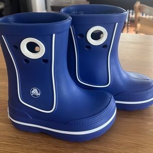 Croc rain boats toddler size 6/7